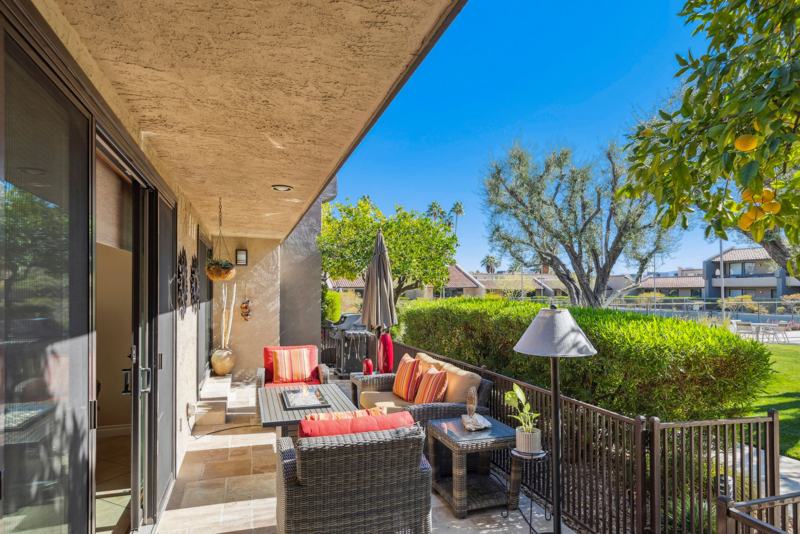 Courtyard patio with mountain views